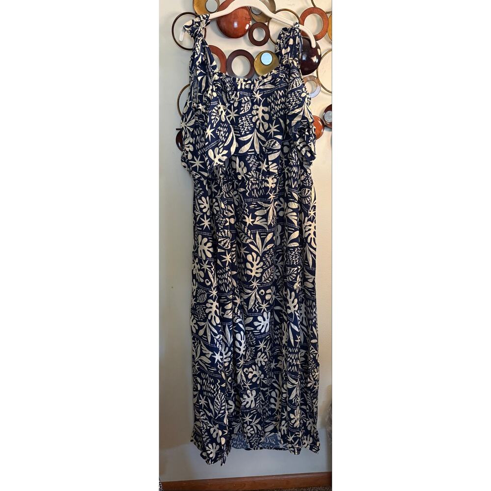 D107 Women’s Avenue blue maxi dress 30/32 (5x)